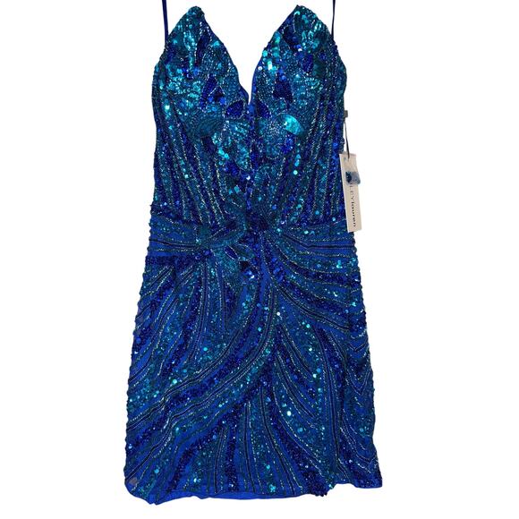 ASHLEY LAUREN - NEW WITH TAGS- Sequin dress - PROM, HOMECOMING, FORMAL - Picture 4 of 8